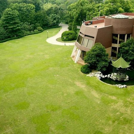 Cypress Hotel Jin Jiang Shanghai Exterior photo