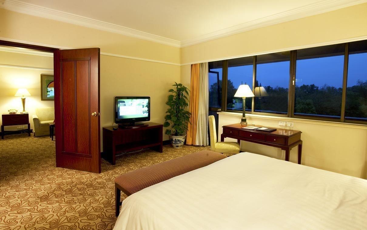 Cypress Hotel Jin Jiang Shanghai Exterior photo