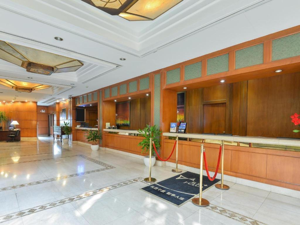 Cypress Hotel Jin Jiang Shanghai Exterior photo