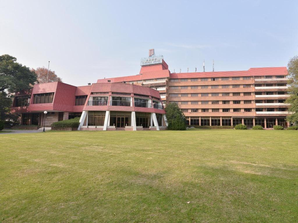 Cypress Hotel Jin Jiang Shanghai Exterior photo