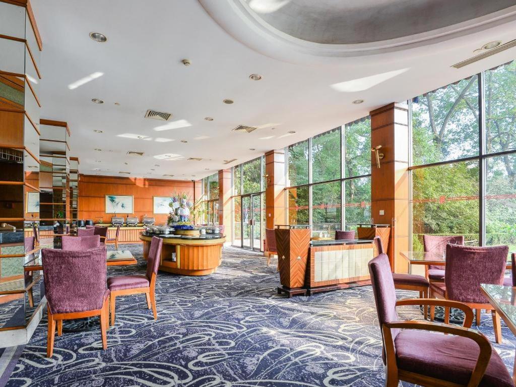 Cypress Hotel Jin Jiang Shanghai Exterior photo